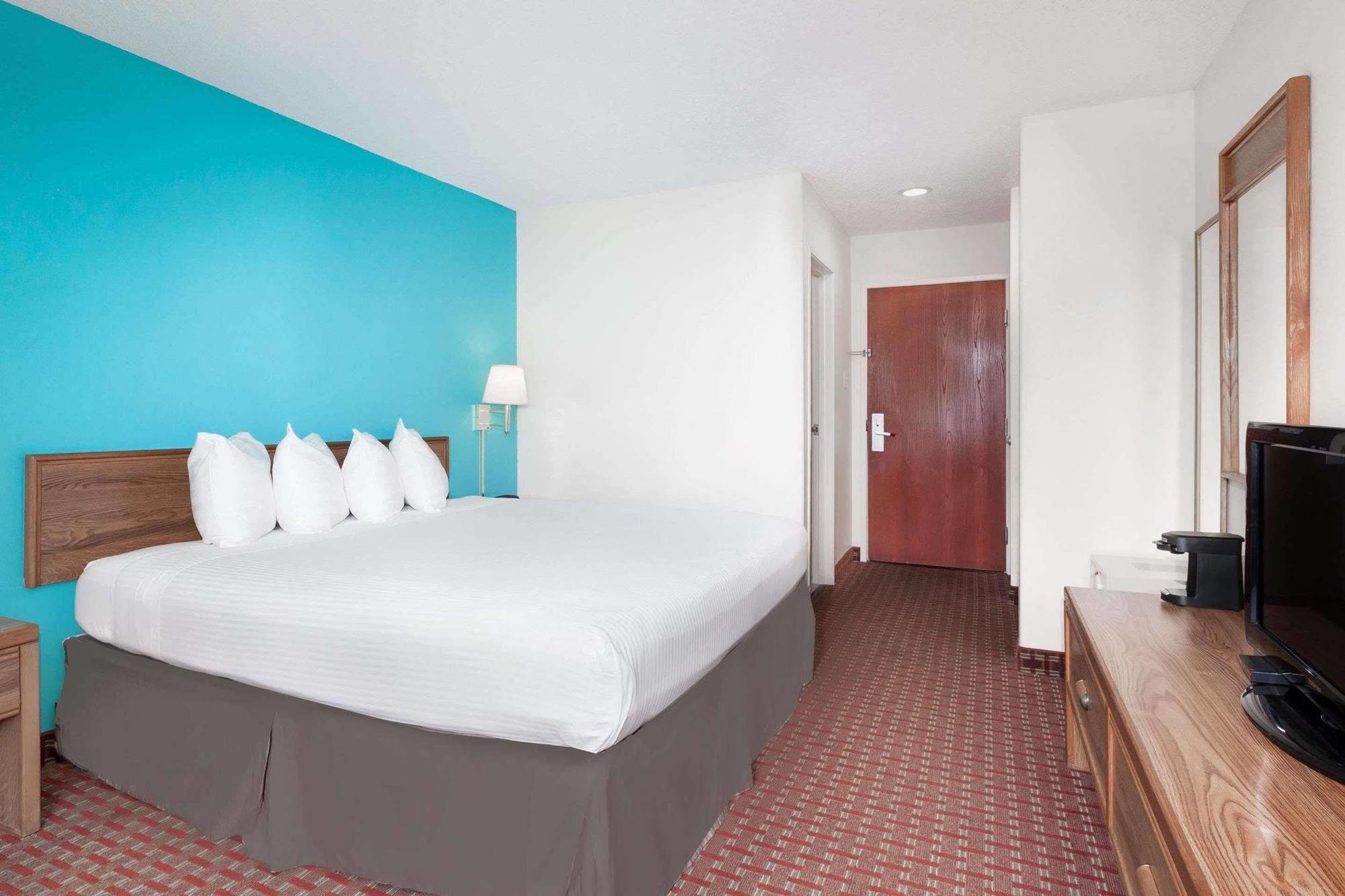 Howard Johnson By Wyndham Scott Lafayette Екстер'єр фото